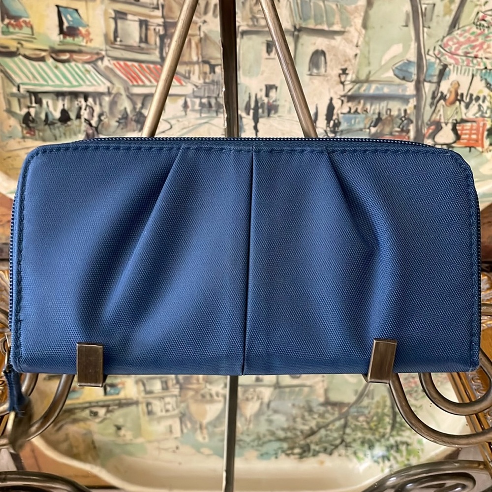 Travelon Wallet